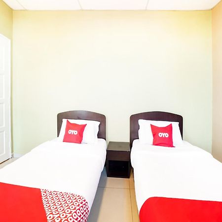 Oyo 89573 Hotel Lii View Mersing Exterior foto